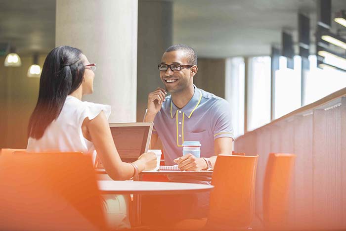 جذابیت در گفتگو 