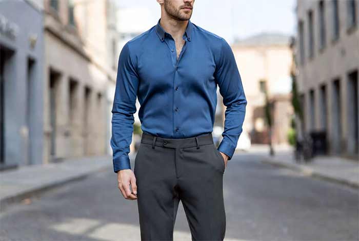 خاکستری (Gray – به‌ویژه Charcoal و Medium Gray)