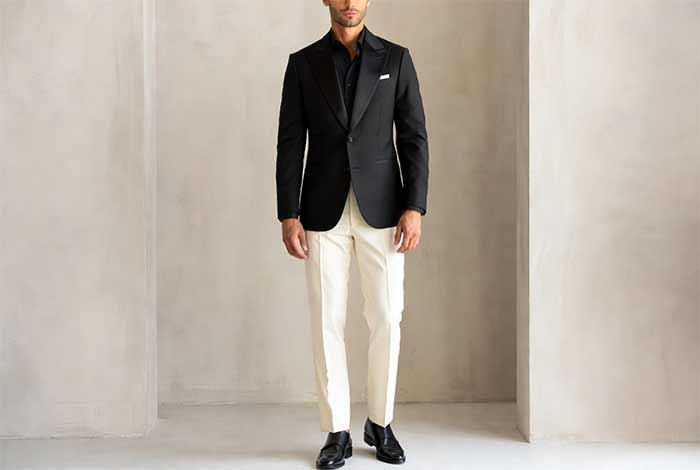 ترکیب کلاسیک با رنگ کرم برای کنتراست